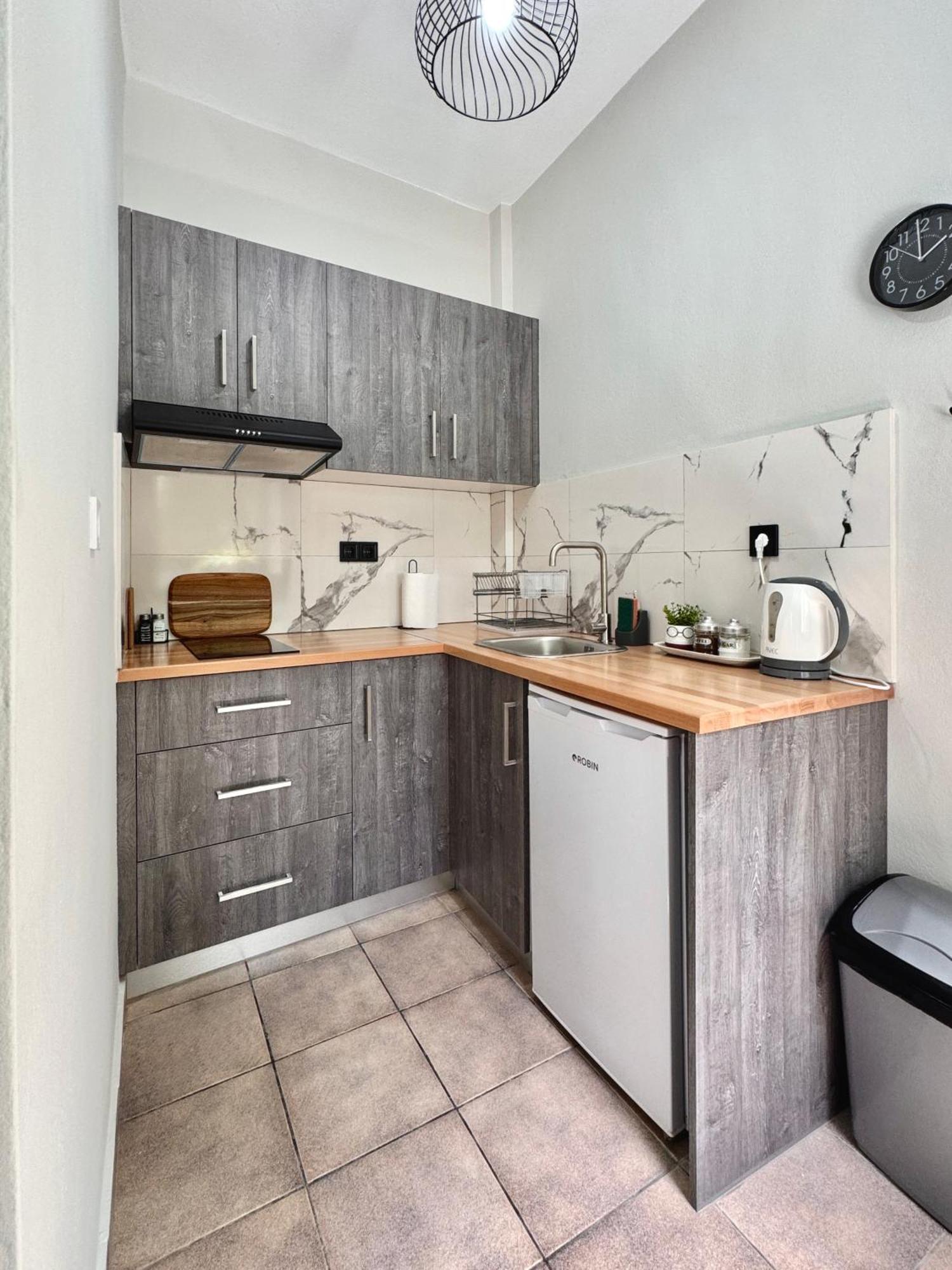 Melintas Cozy Apartments 2 Plomari Bagian luar foto